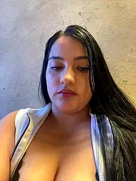 Sahanaprincessll on StripChat 