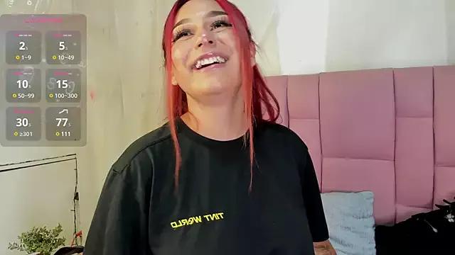 samantha-black on StripChat 