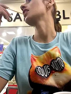 Samantha_bigboobs on StripChat 