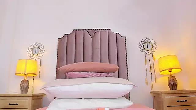 Sara__Williams on StripChat 