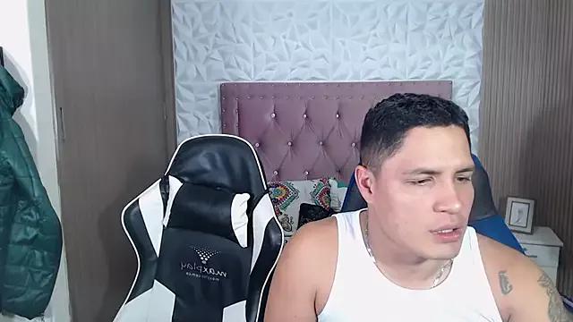 SaraClub_JY on StripChat 
