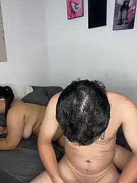 SashaAndDamian on StripChat 
