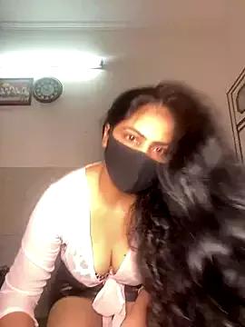 SashaPatel on StripChat 