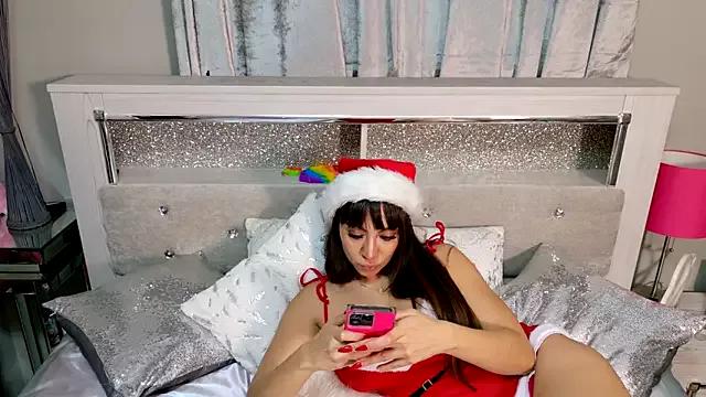 sashapearl23 on StripChat 