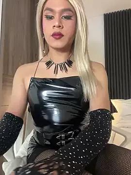 saskya_deluxxe_oficial_ on StripChat 
