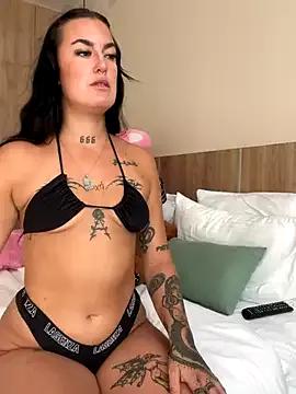 savana_heart on StripChat 