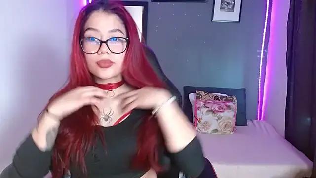 ScarletDesiree on StripChat