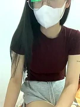 SelenaHoney on StripChat 