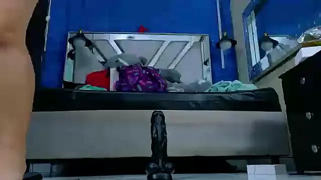 Selene_Thomson on StripChat 