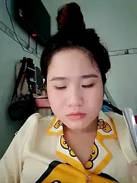 Sexy-ladyass18 on StripChat