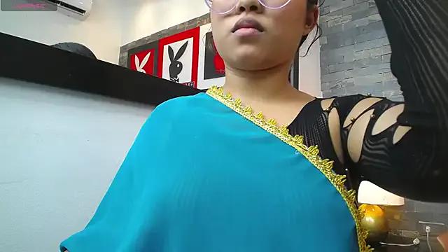 shaila_yojana on StripChat