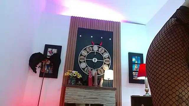 shantal_ray4 on StripChat
