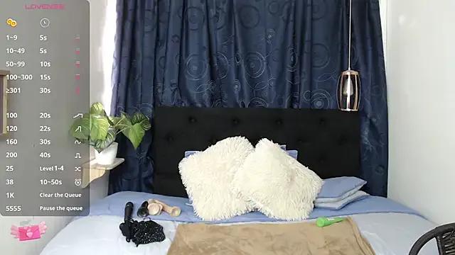 shayla_s on StripChat