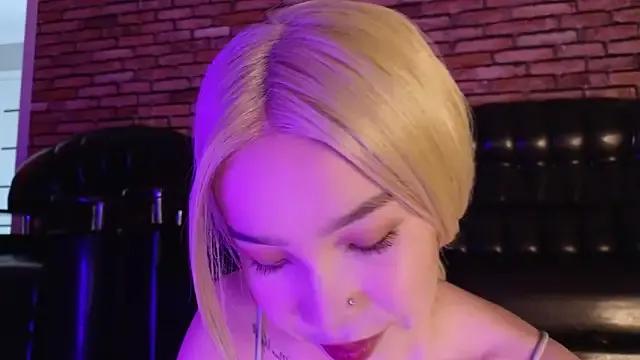shiza_ku on StripChat