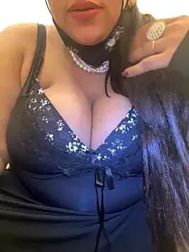 Simar_punjabi — Nude boobs oiling and slap  boobs 