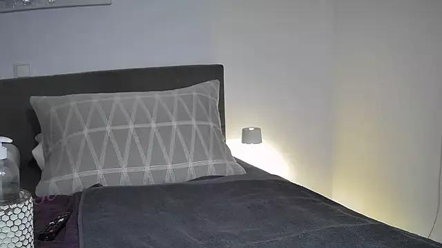 Sissy-Bee on StripChat 