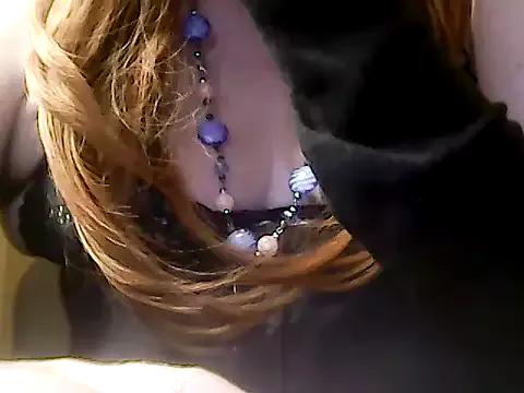 sissy_sarah69 on StripChat 