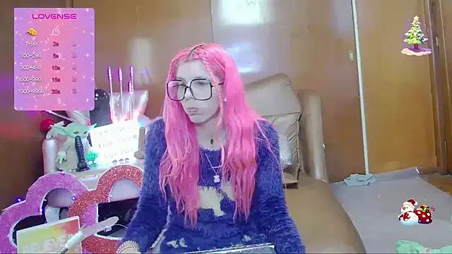 Skinygirl — play nude play pssy
