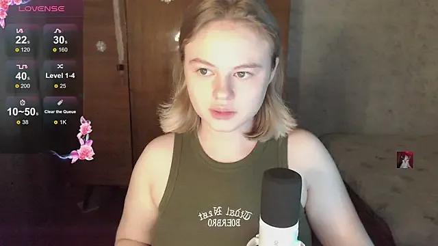 SlipperSherry's avatar