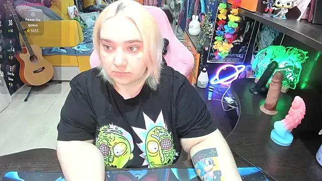 Softie_Sofy on StripChat