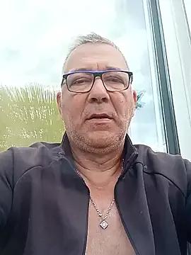 Soloyan on StripChat 