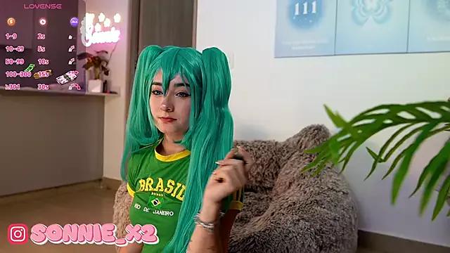 Sonnie_mami on StripChat 