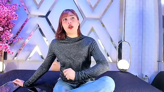 SoojinSnow on StripChat 