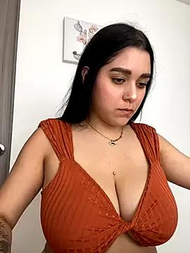 SophiaLaurens's avatar