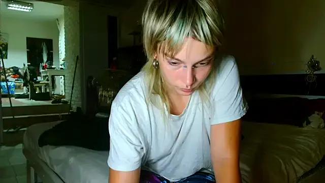 Sophie_Bell — 10 ass slaps
