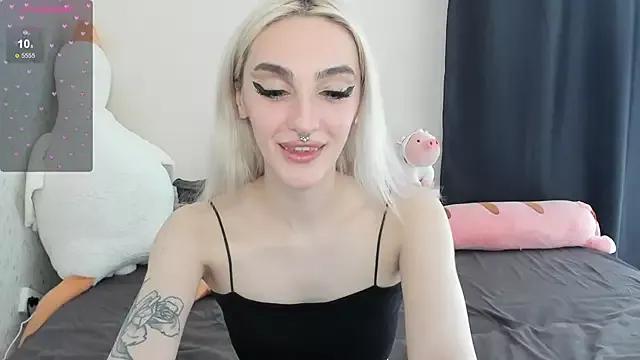 succubantra on StripChat 