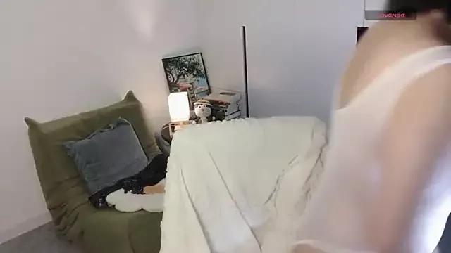 summer_996 on StripChat 
