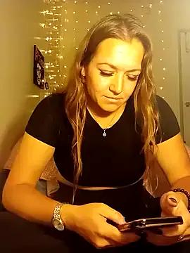 SummerV91 on StripChat 