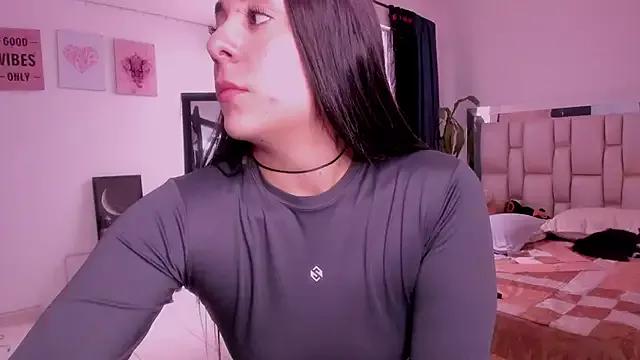 Sussy_Bell01 on StripChat 