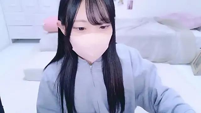 Suzu_ch_xx — Group on StripChat