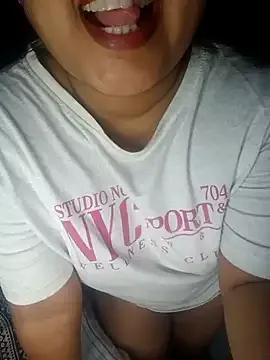Sweet-Berry on StripChat 