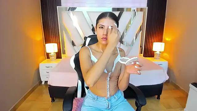 sweet-muse on StripChat 