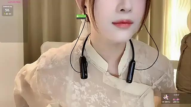 Sweet-Xiaoru on StripChat 