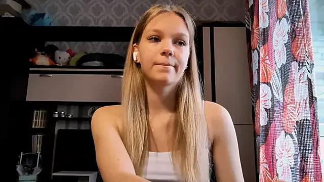 sweet_jeni on StripChat 