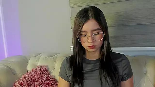 sweet_obsession__ on StripChat 