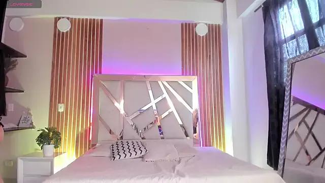 sweet_tamara_ on StripChat 