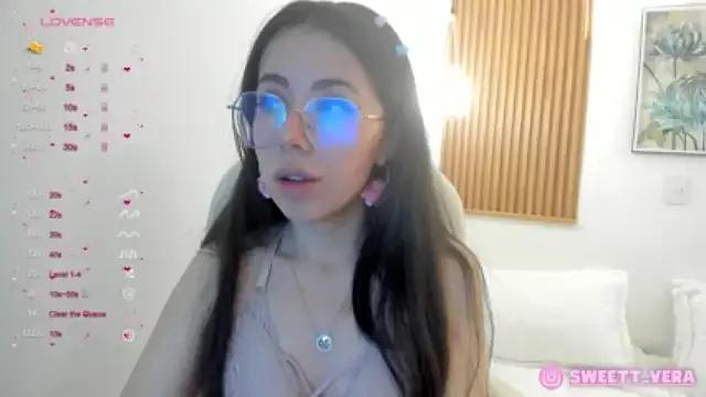 sweet_vera on StripChat 