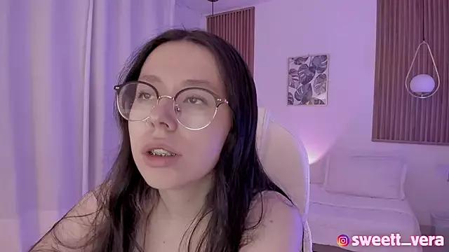 sweet_vera on StripChat 