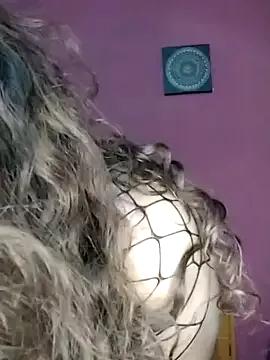 sweetbabyass on StripChat 