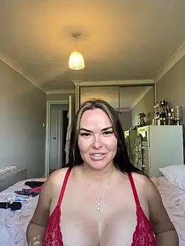 Sweetbutnotinnocent on StripChat 