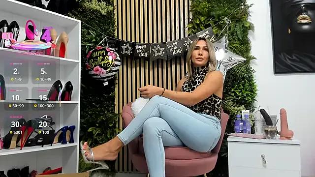 sweetcherry30 — Freechat on StripChat