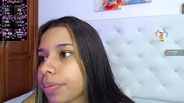 sweetebony_33 on StripChat 