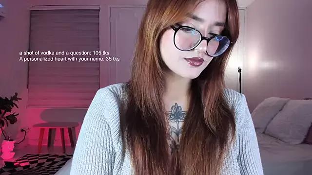 SweetJennaa on StripChat 