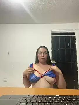 Sweetsex_valeria on StripChat 