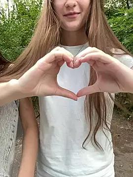 sweety_secret_ on StripChat 