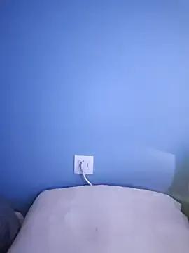 sweetybae75 on StripChat 